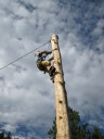 Climbing spar pole